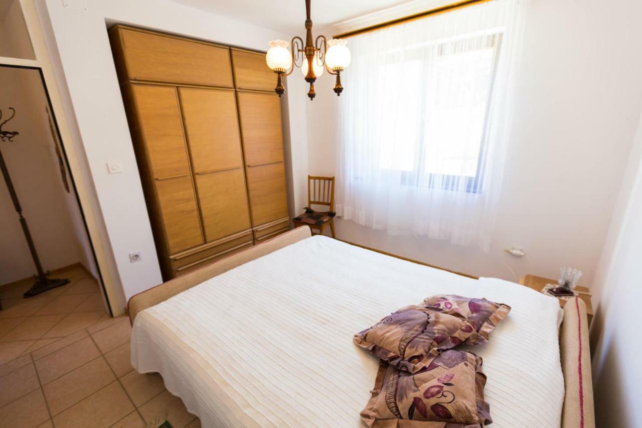 Adelia Apartment Mali Lošinj Екстериор снимка